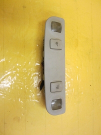 8E0947111 A   AUDI A4 MAP LIGHT INSIDE LIGHT 8E0 947 111 A